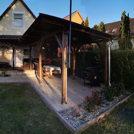 Kotnyek Nyaralo Βίλα Balatonkeresztúr Εξωτερικό φωτογραφία