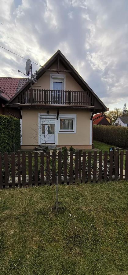 Kotnyek Nyaralo Βίλα Balatonkeresztúr Εξωτερικό φωτογραφία