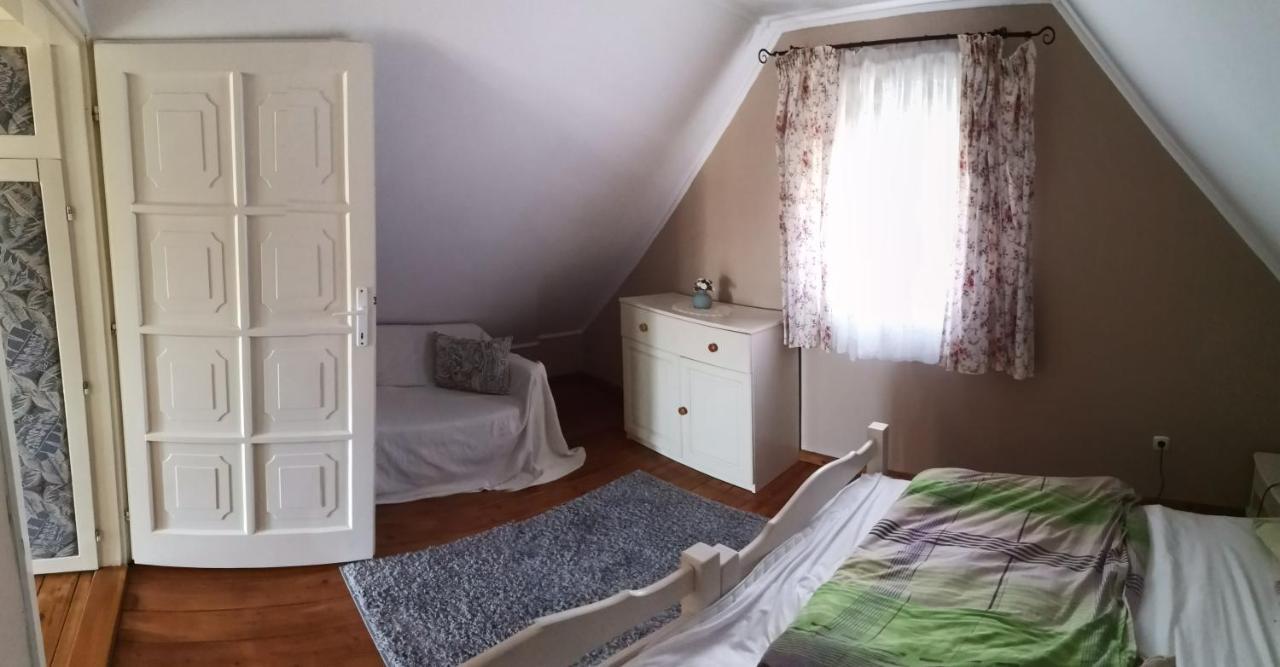 Kotnyek Nyaralo Βίλα Balatonkeresztúr Εξωτερικό φωτογραφία