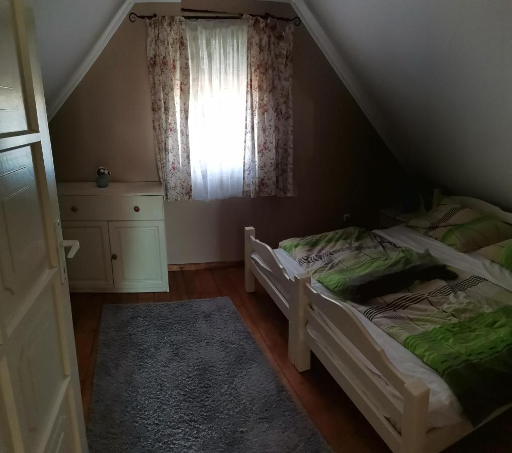 Kotnyek Nyaralo Βίλα Balatonkeresztúr Εξωτερικό φωτογραφία
